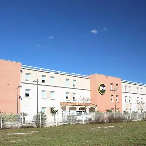 2* Hotell Marseille Aeroport