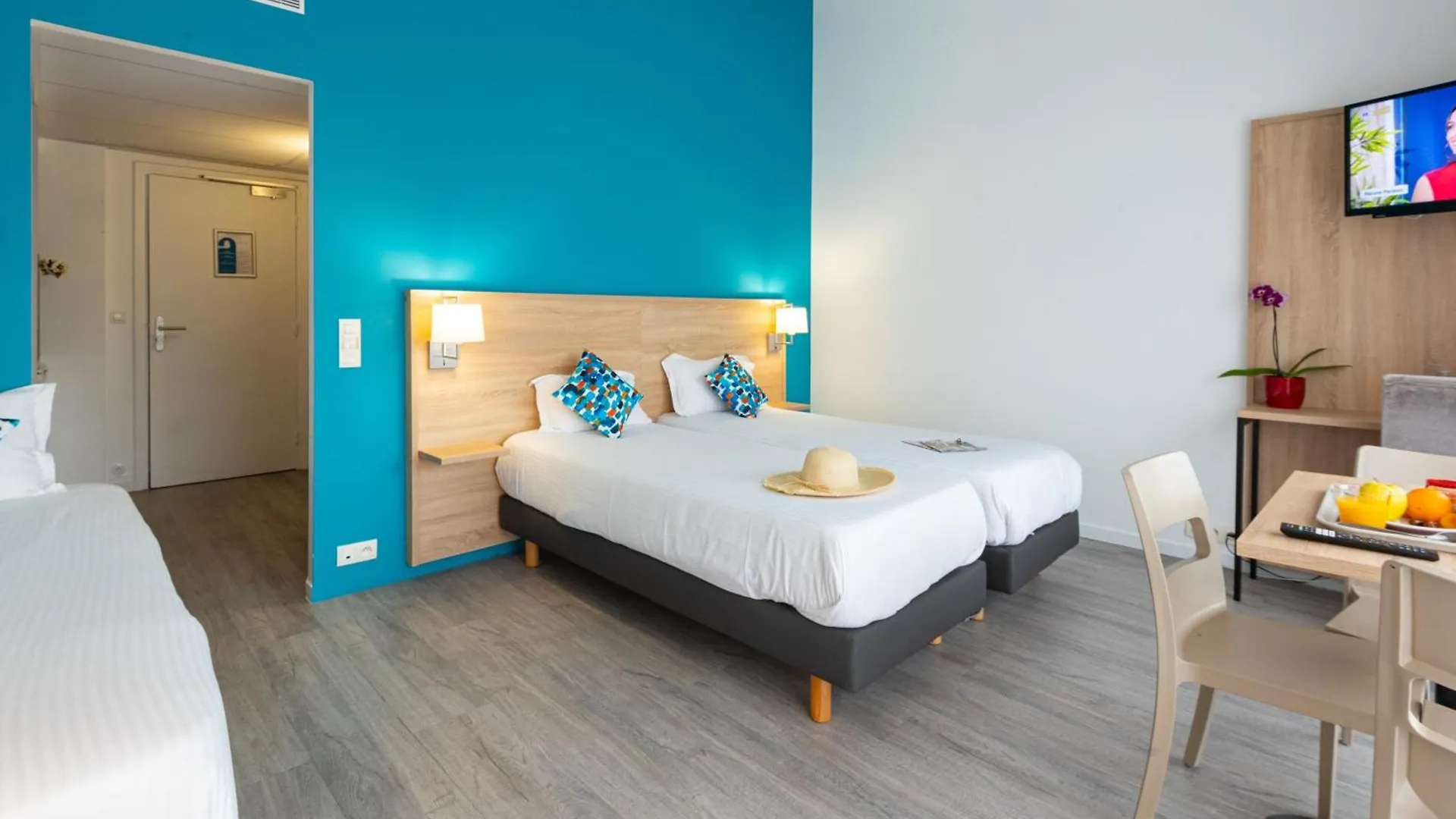 Zenitude Hotel-Residences Le Cannet 4*,