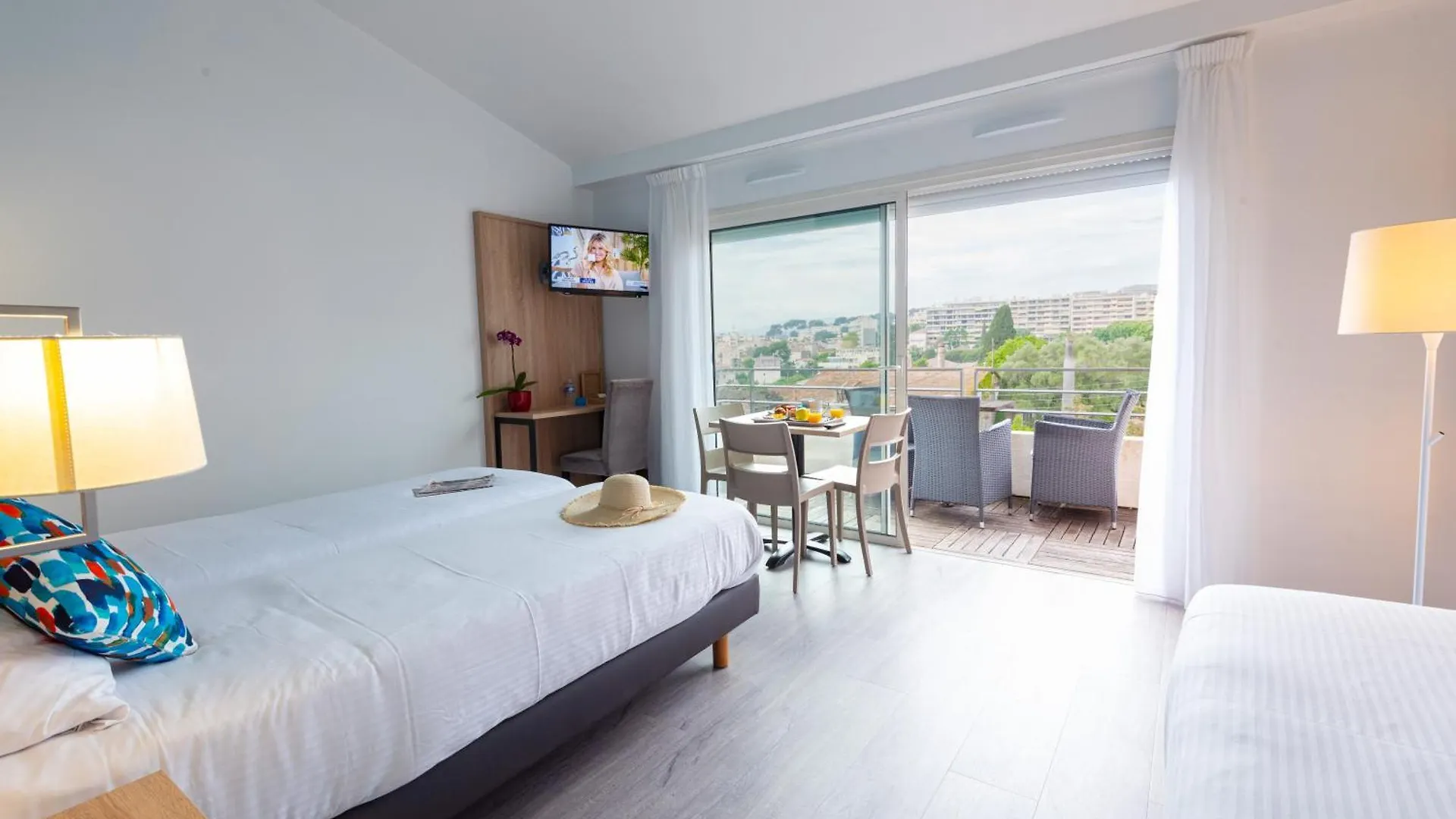 **** Aparthotel Zenitude Hotel-Residences Le Cannet France