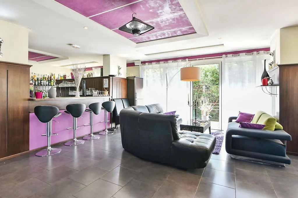 Zenitude Hotel-Residences Le Cannet